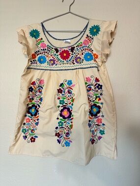 Embroidered hand embroidered top